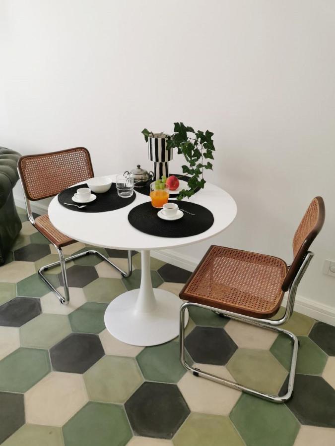Coniger 4 Casa Vacanze In Centro Lecce Con Wi-Fi E Smart Tv Luaran gambar