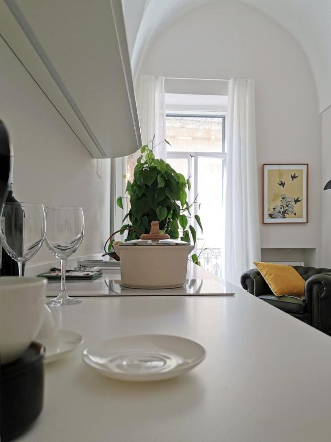 Coniger 4 Casa Vacanze In Centro Lecce Con Wi-Fi E Smart Tv Luaran gambar