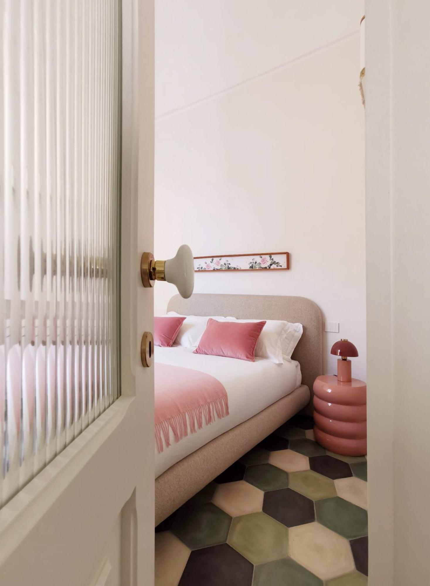 Coniger 4 Casa Vacanze In Centro Lecce Con Wi-Fi E Smart Tv Luaran gambar