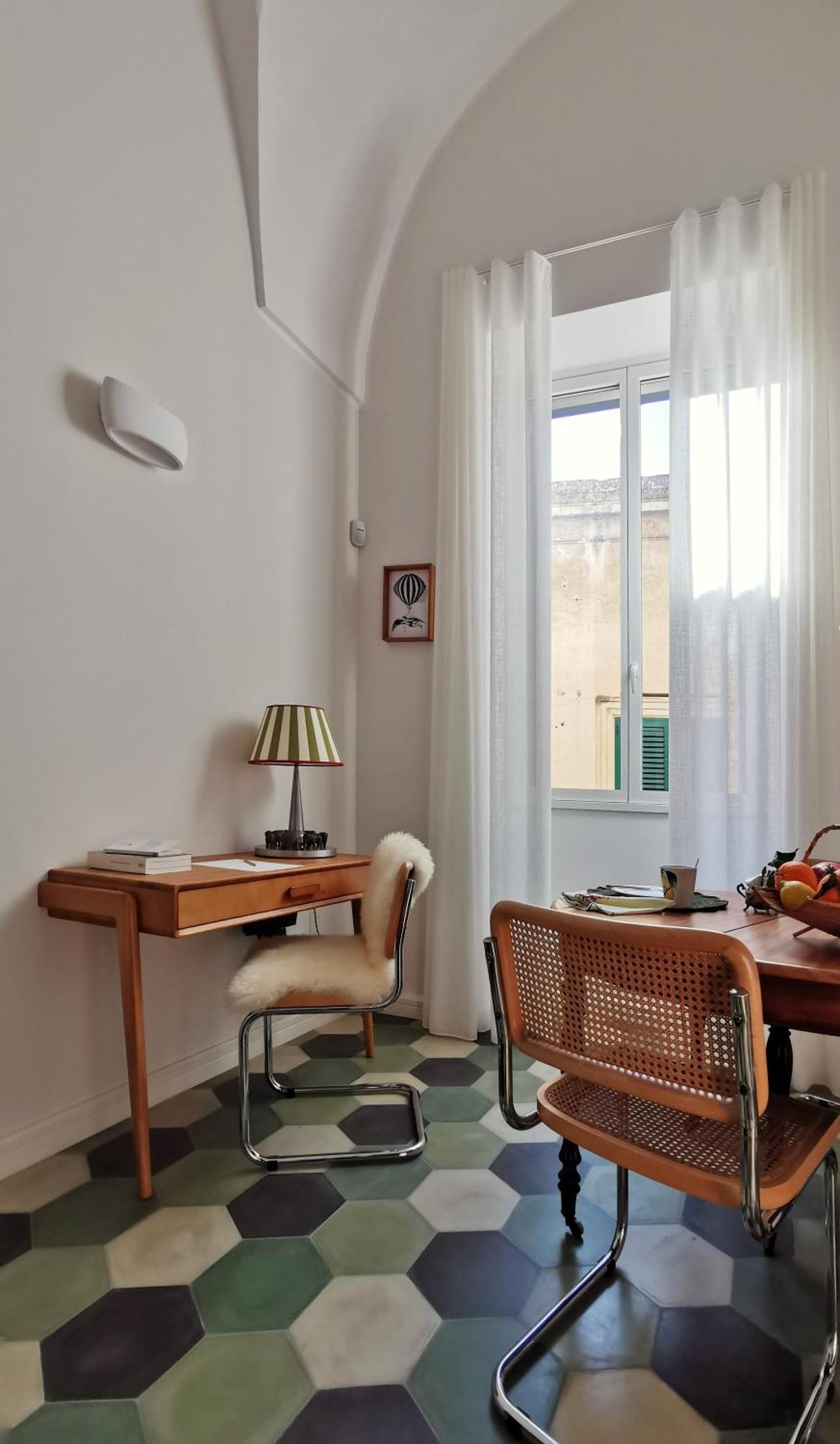 Coniger 4 Casa Vacanze In Centro Lecce Con Wi-Fi E Smart Tv Luaran gambar