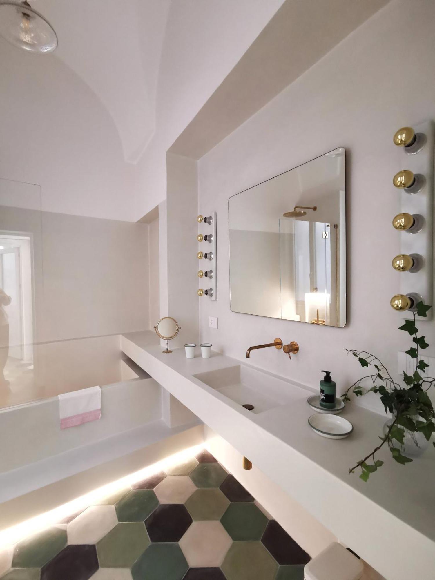 Coniger 4 Casa Vacanze In Centro Lecce Con Wi-Fi E Smart Tv Luaran gambar